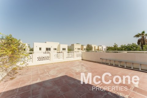 4 bedrooms Villa in Meadows, UAE No. 74934 24