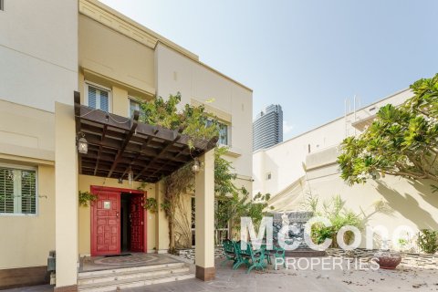 4 bedrooms Villa in Meadows, UAE No. 74934 29