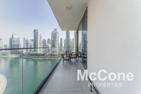 Apartment de 2 dormitorios en LIV Residence, UAE No. 74919 17