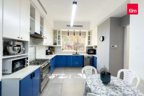 Villa de 3 chambres à Dubai, UAE No. 100263 11