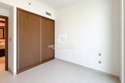 Квартира с 1 спальней в EMAAR Beachfront, ОАЭ №78873 3