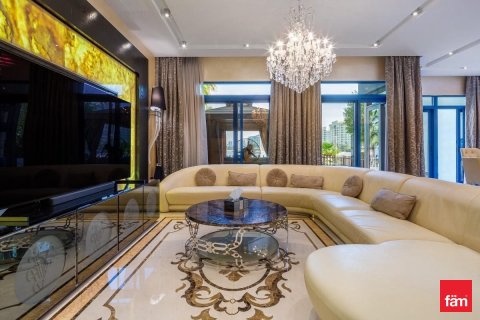 Villa de 5 chambres à Palm Jumeirah, UAE No. 103446 6