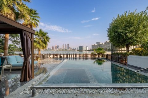 Villa de 5 chambres à Palm Jumeirah, UAE No. 103446 1