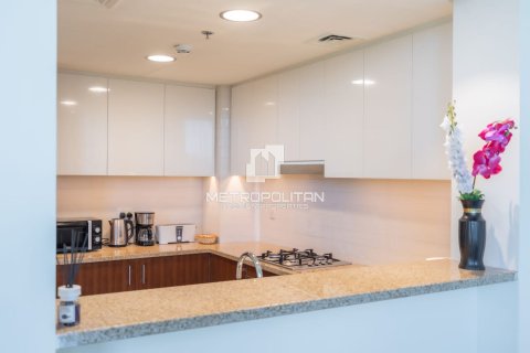 Apartment de 1 dormitorio en Burj Vista, UAE No. 77994 7