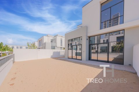 4 غرف نوم فيلا في Al Furjan, الإمارات العربية المتحدة رقم 74030 2