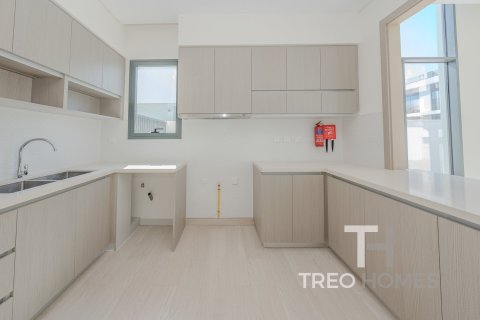 4 غرف نوم فيلا في Al Furjan, الإمارات العربية المتحدة رقم 74030 6
