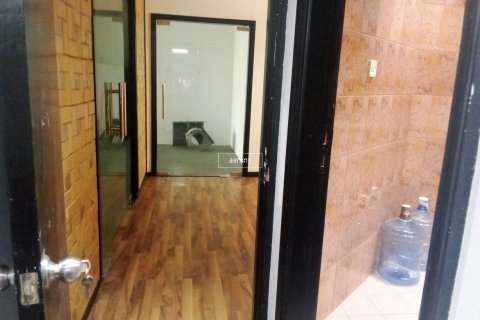 Office de 151m² en Al Quoz, UAE No. 102346 10