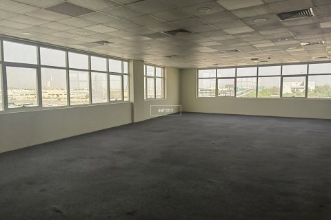 Office de 281.8m² en Al Quoz, UAE No. 102347 2