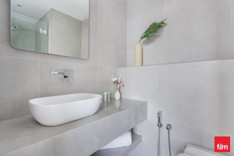 Appartement de 2 chambres à Dubai, UAE No. 98983 18