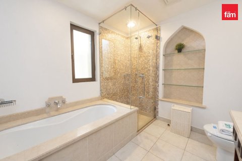 Appartement de 2 chambres à Old Town, UAE No. 99761 9