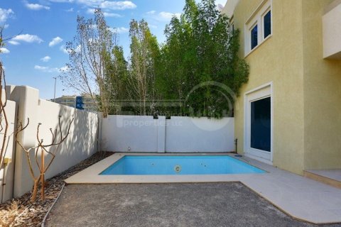 Вилла с 5 спальнями в Al Reef, ОАЭ №12214 2
