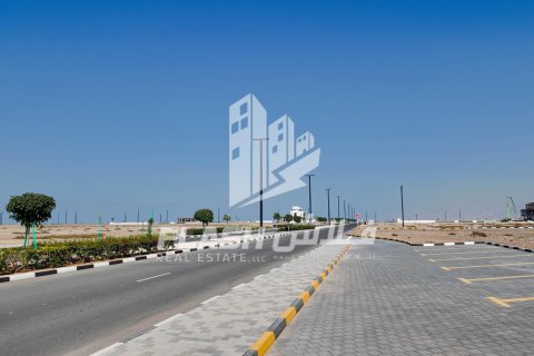 Land de 1193.4m² en Al Mairid, UAE No. 88293 11