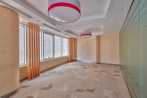 616مربع، عقار تجاري في Al Nahyan Camp, الإمارات العربية المتحدة رقم 90142 6