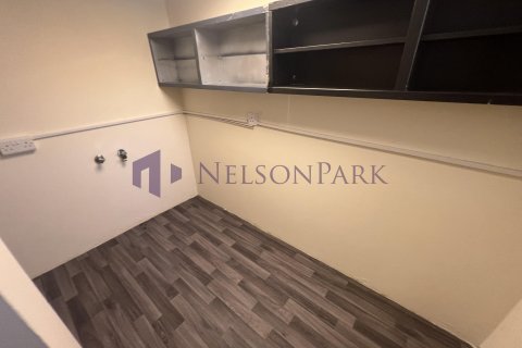 5 bedrooms Villa in Doha, Qatar No. 61006 13