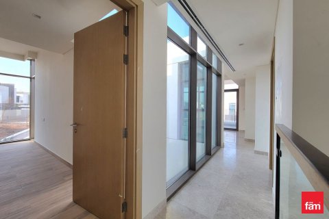 Вилла с 4 спальнями в Al Furjan, ОАЭ №103863 11