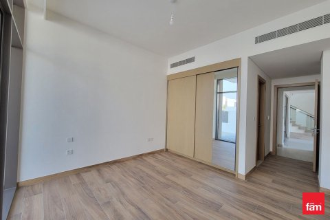 Вилла с 4 спальнями в Al Furjan, ОАЭ №103863 13