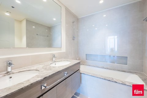 Apartment de 2 dormitorios en Dubai, UAE No. 104214 14