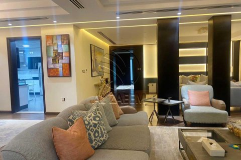 Villa de 4 dormitorios en Al Bateen, UAE No. 91172 12