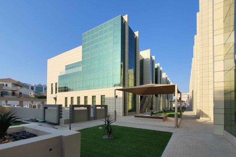 AL NAHYAN COMPLEX  No. 69879