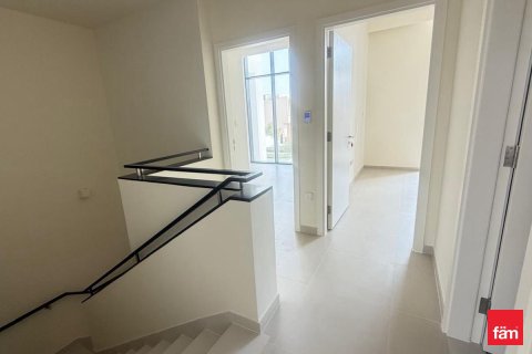 Villa de 3 dormitorios en Dubai, UAE No. 105594 8