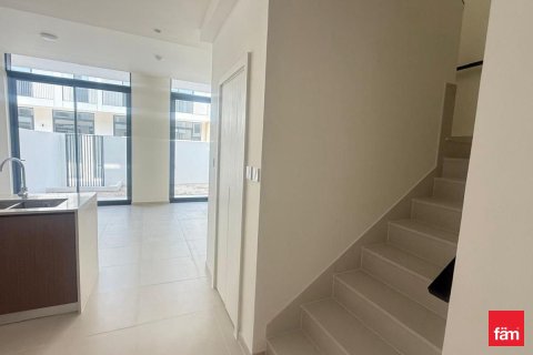 Villa de 3 dormitorios en Dubai, UAE No. 105594 7