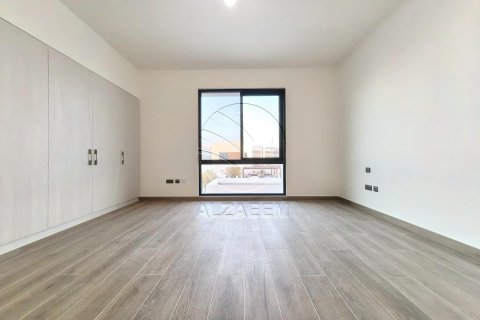 Villa de 4 dormitorios en  Yas Island, UAE No. 90208 3