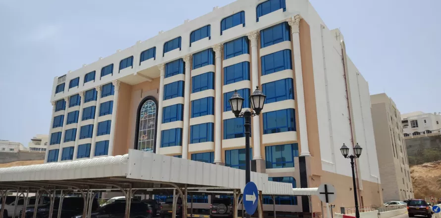 Commercial property in Al Qurm, Oman No. 104847