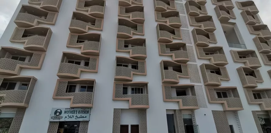 1 غرف نوم شقة في ٱلسِّيْب, عُمان رقم 104851