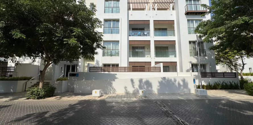 2 bedrooms Apartment in Muscat, Oman No. 104850