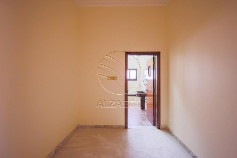 8 غرفة نوم  فيلا في البطين, الإمارات العربية المتحدة رقم 91561 10