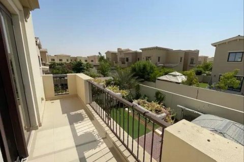 Villa de 4 dormitorios en Mira, UAE No. 87892 11