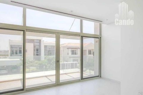 Villa de 4 chambres à District One, UAE No. 83217 9