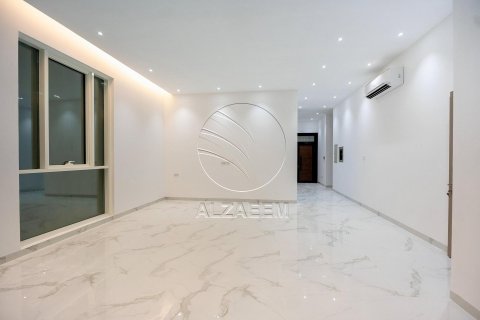 Villa de 5 dormitorios en Al Shamkha, UAE No. 90295 23