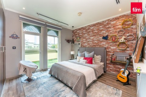 Villa de 3 chambres  No. 106330 24