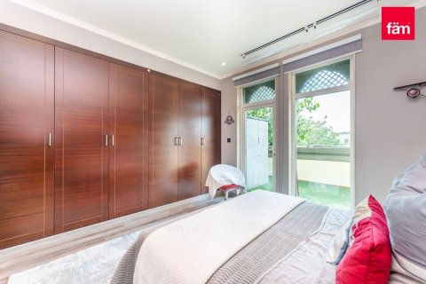 Villa de 3 chambres  No. 106330 25