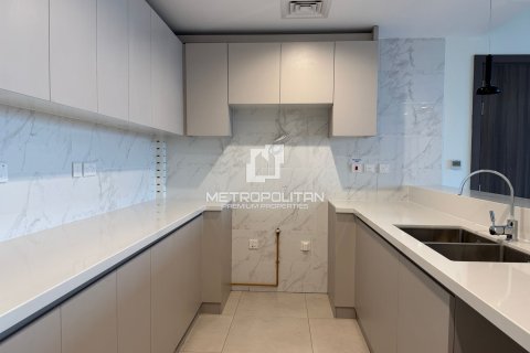 Apartment de 2 dormitorios en Al Kifaf, UAE No. 78603 8
