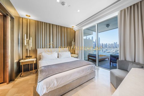 Apartment de 2 dormitorios en FIVE Palm Jumeirah, UAE No. 77738 27