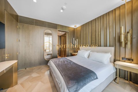 Apartment de 2 dormitorios en FIVE Palm Jumeirah, UAE No. 77738 28