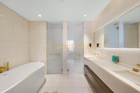 Apartment de 2 dormitorios en FIVE Palm Jumeirah, UAE No. 77738 31