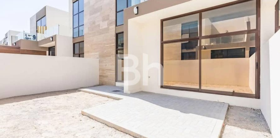 Townhouse de 4 dormitorios en Mohammed Bin Rashid City, UAE No. 87193