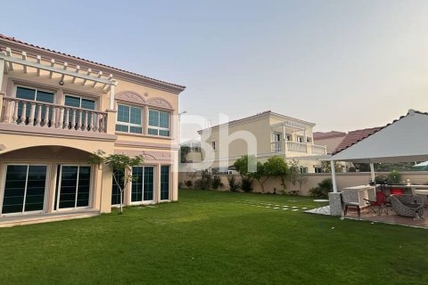 Вилла с 2 спальнями в Jumeirah Village Triangle, ОАЭ №87194 2