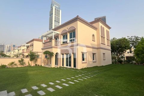 Вилла с 2 спальнями в Jumeirah Village Triangle, ОАЭ №87194 19