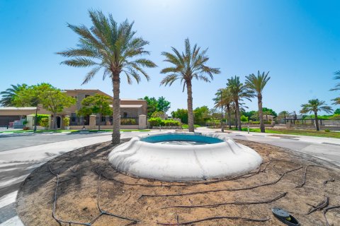 Commercial property de 4 dormitorios en  Saadiyat Island, UAE No. 79292 15