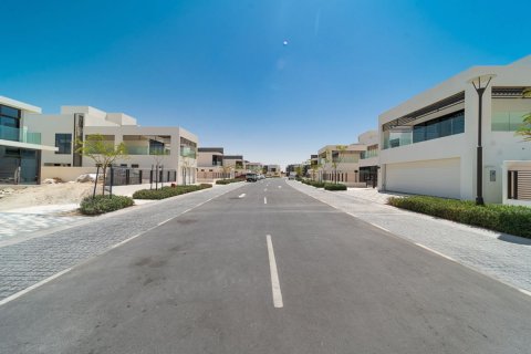 Commercial property de 4 dormitorios en  Saadiyat Island, UAE No. 79292 16