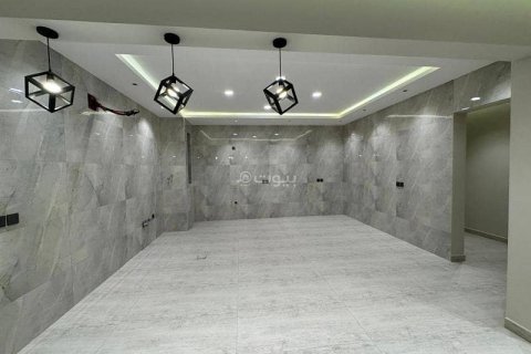 Villa de 6 dormitorios en Khobar, Saudi Arabia No. 60392 8