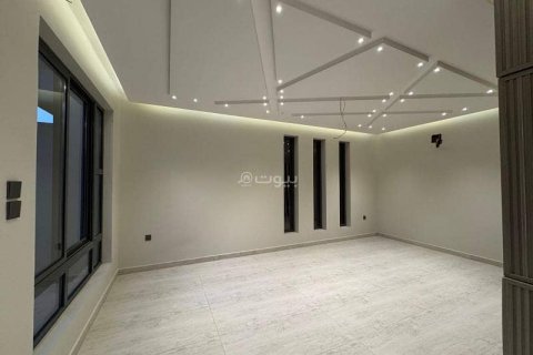 Villa de 6 dormitorios en Khobar, Saudi Arabia No. 60392 6