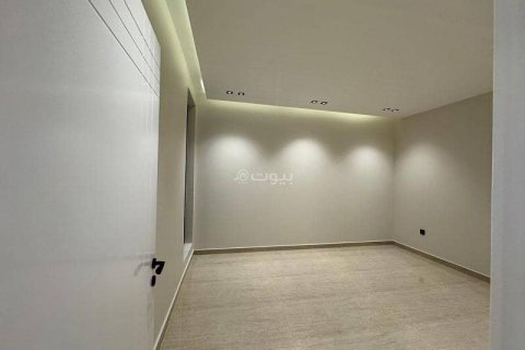 Villa de 6 dormitorios en Khobar, Saudi Arabia No. 60393 17