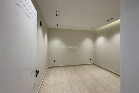Villa de 6 dormitorios en Khobar, Saudi Arabia No. 60393 16