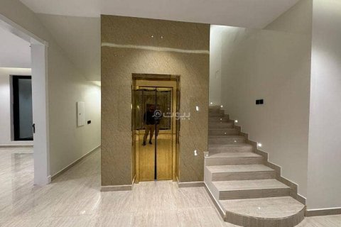 Villa de 6 dormitorios en Khobar, Saudi Arabia No. 60393 7