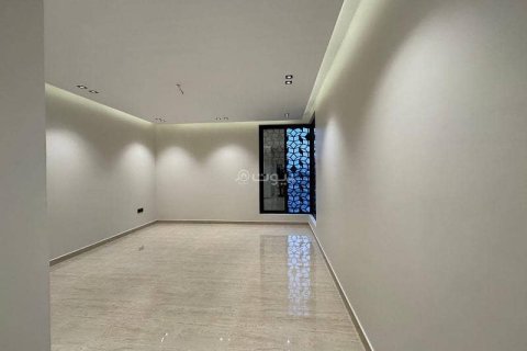 Villa de 6 dormitorios en Khobar, Saudi Arabia No. 60393 15
